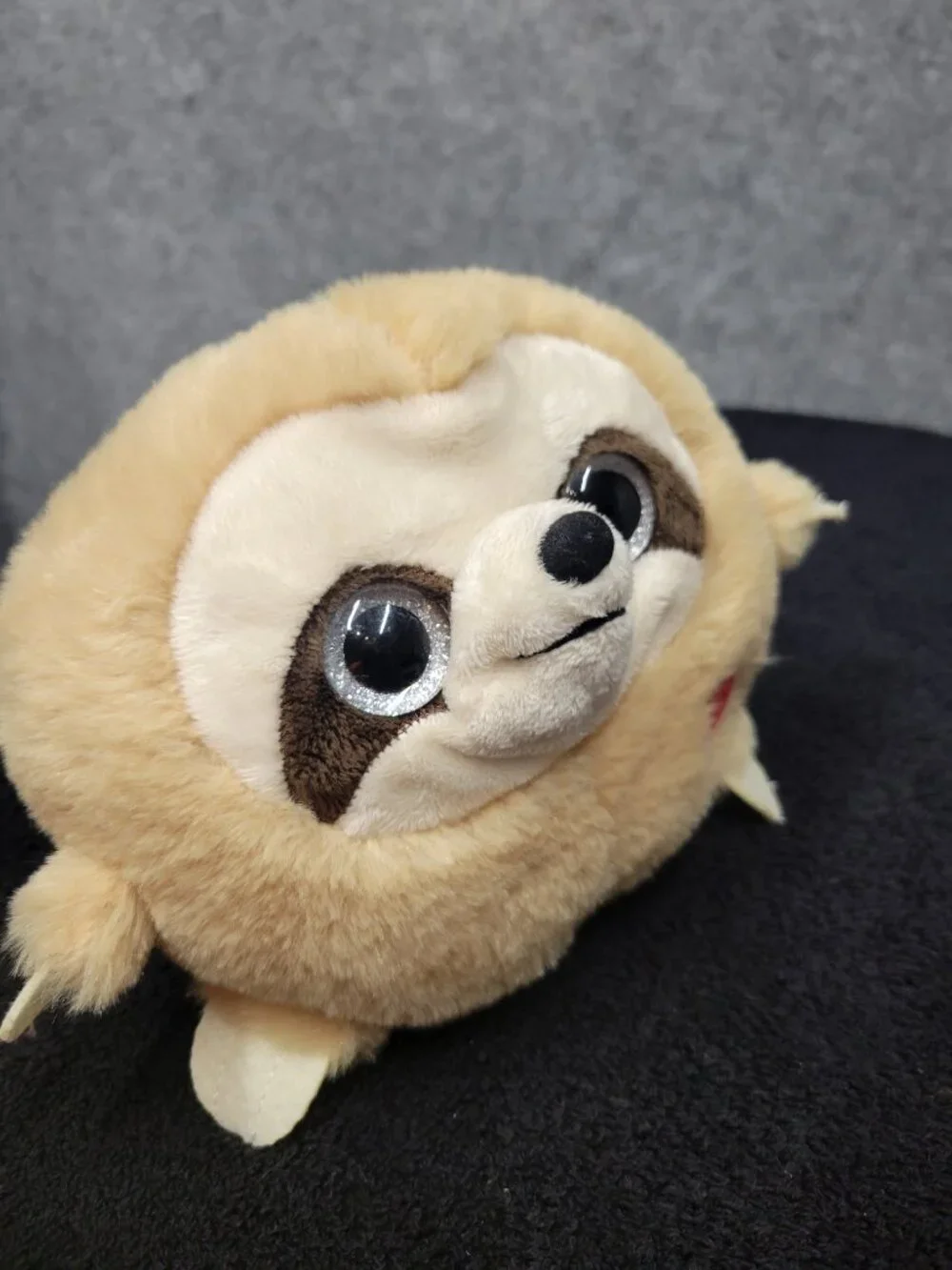 Dan Dee sloth tan